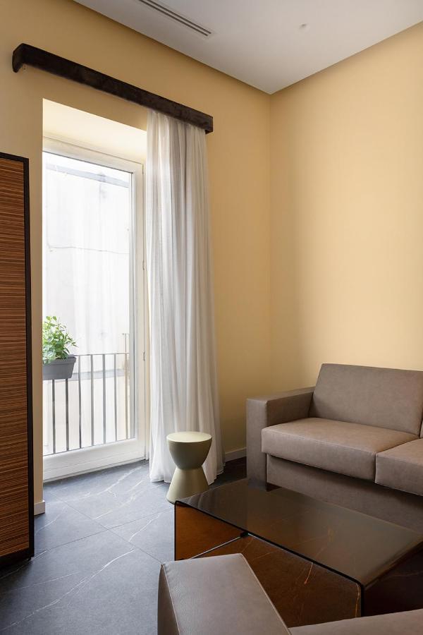 Hotel Poerio 25 Boutique Stay Neapel Exteriör bild